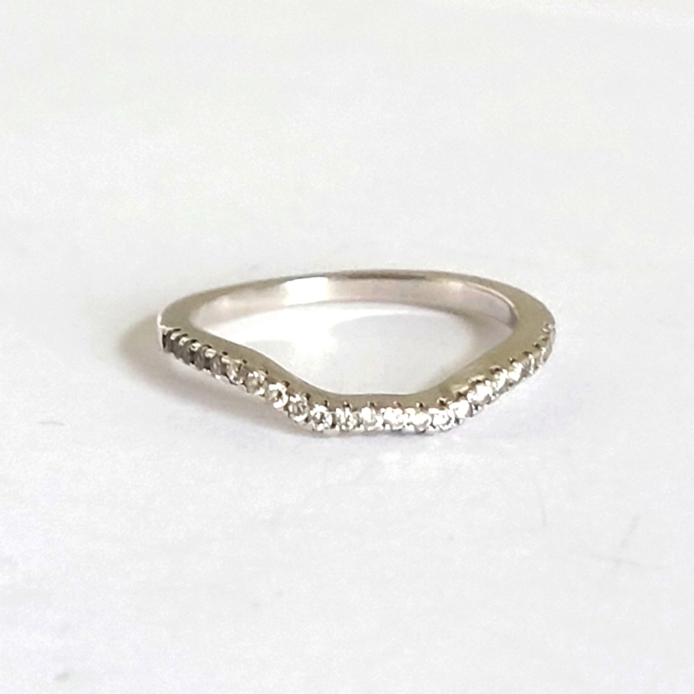 Elegant Classic Sterling Silver Pave Crystal Enhancer Curved Wedding Band Ring 6